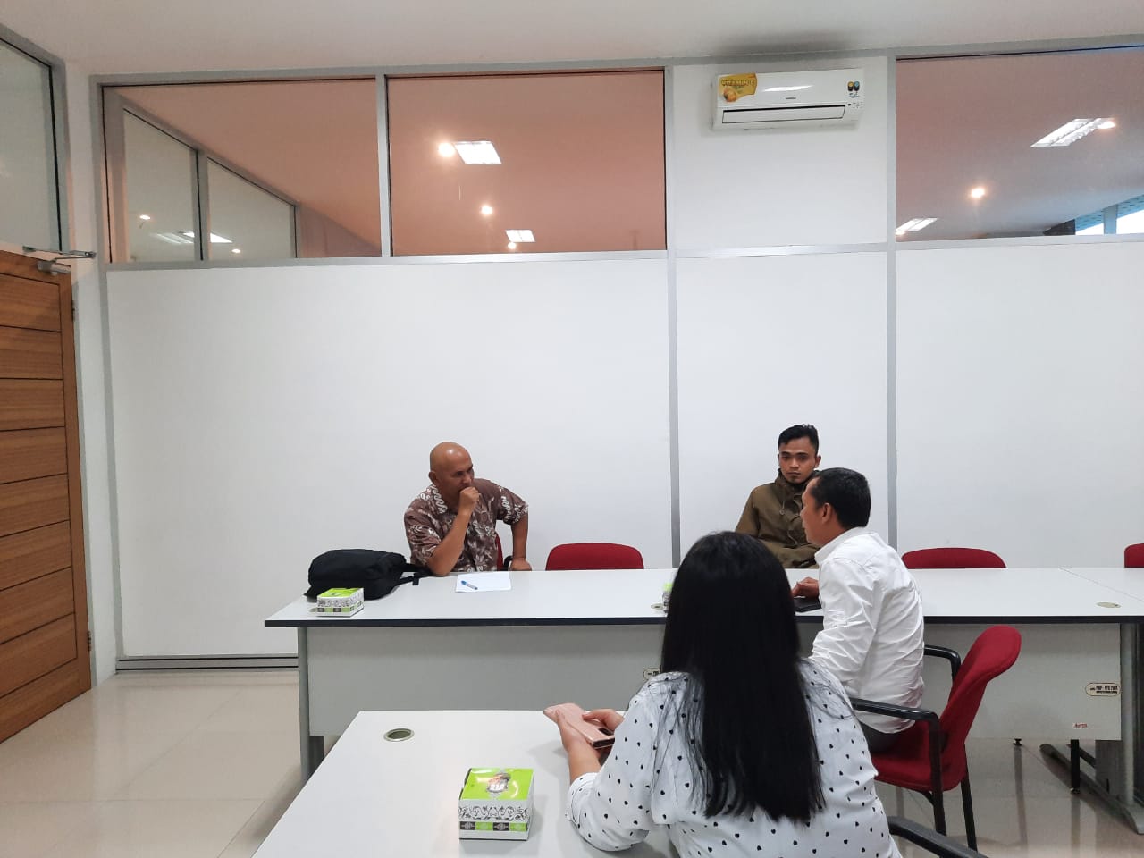 Kunjungan dari Komunitas Ahli Komputer dan Ilmu Sosial (KAKIS) Bandung