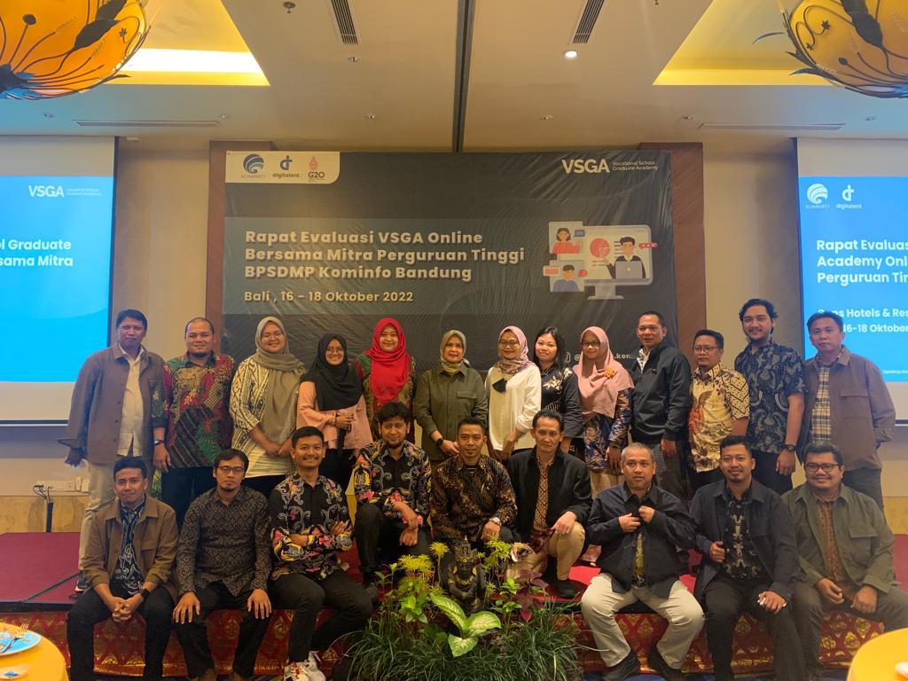 Kegiatan Rapat Evaluasi   VSGA Online Bersama Mitra Perguruan Tinggi BPSDMP Kominfo Bandung