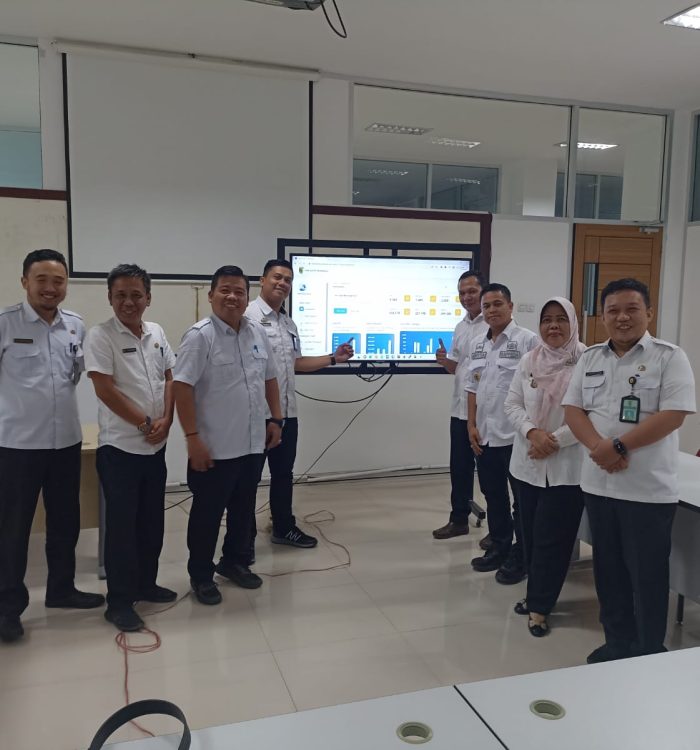 Dekan Fakultas Ilmu Komputer Melakukan Diskusi Bersama Pemda Pesawaran Mengenai Riset Kedepan.