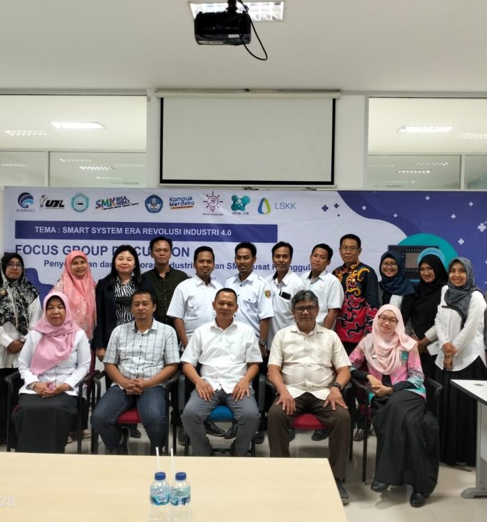 Focus Group Discussion Penyelarasan Kolaborasi Industri bersama SMK Pusat Keunggulan